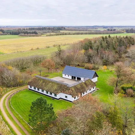 4 Person In Nørre Nebel